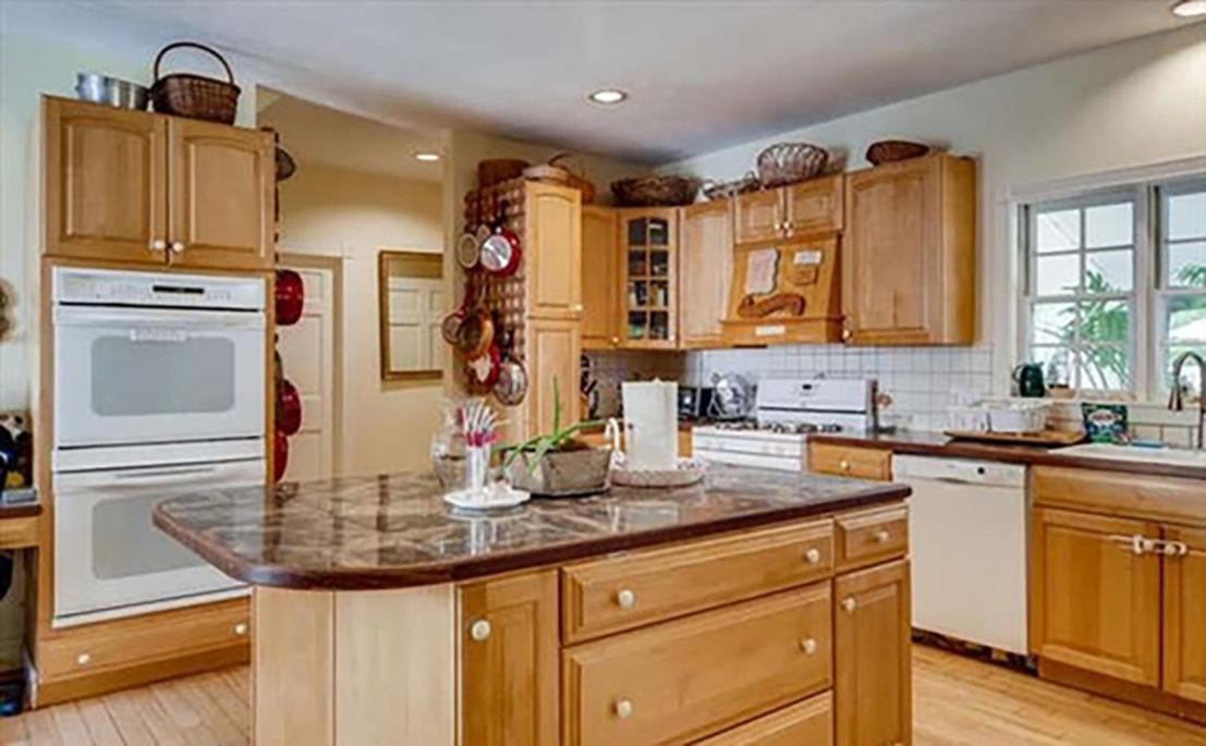 West Tisbury Inn Ngoại thất bức ảnh
