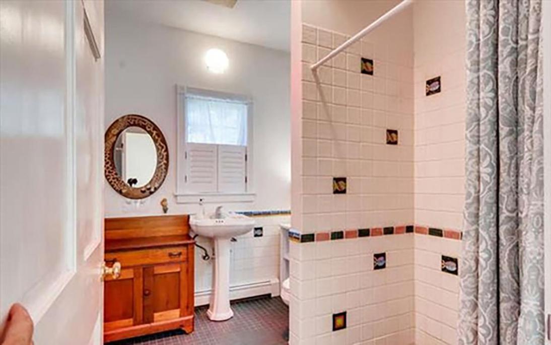 West Tisbury Inn Ngoại thất bức ảnh