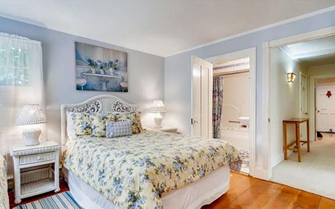 West Tisbury Inn Ngoại thất bức ảnh