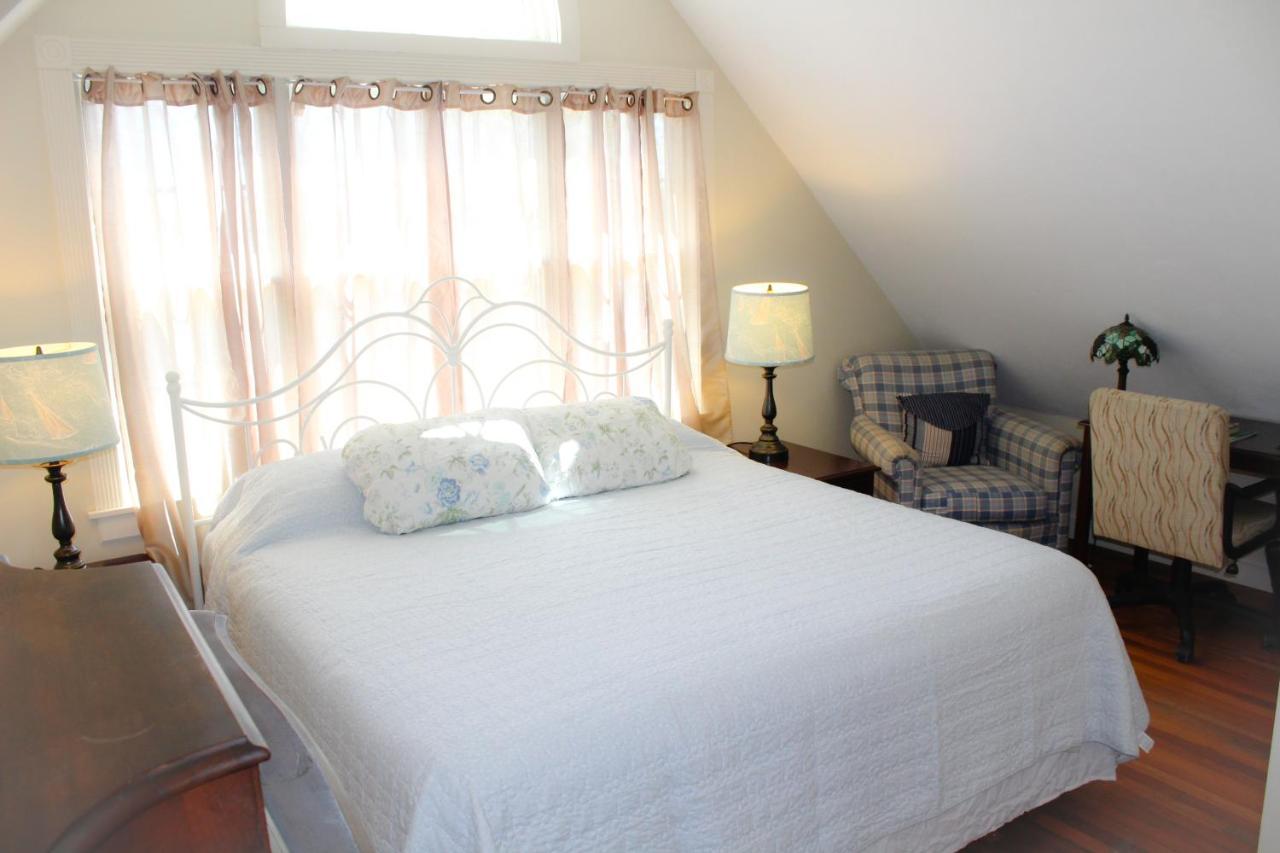 West Tisbury Inn Ngoại thất bức ảnh